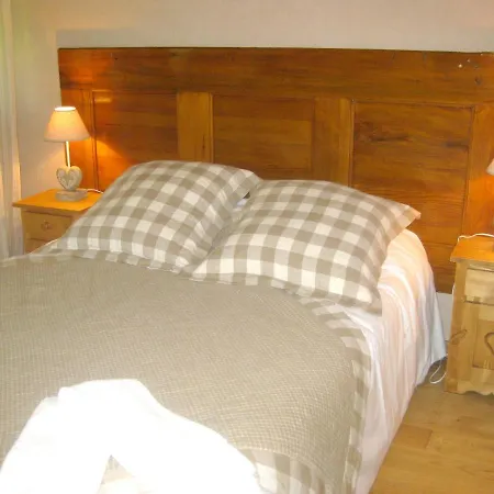 Maison Spacieuse à Avec Jardin Clôturé Casa de Férias