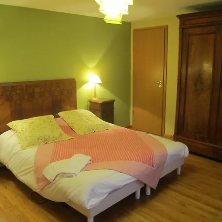 Maison Spacieuse A Avec Jardin Cloture